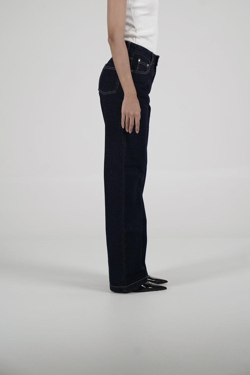 Indigo Jeans