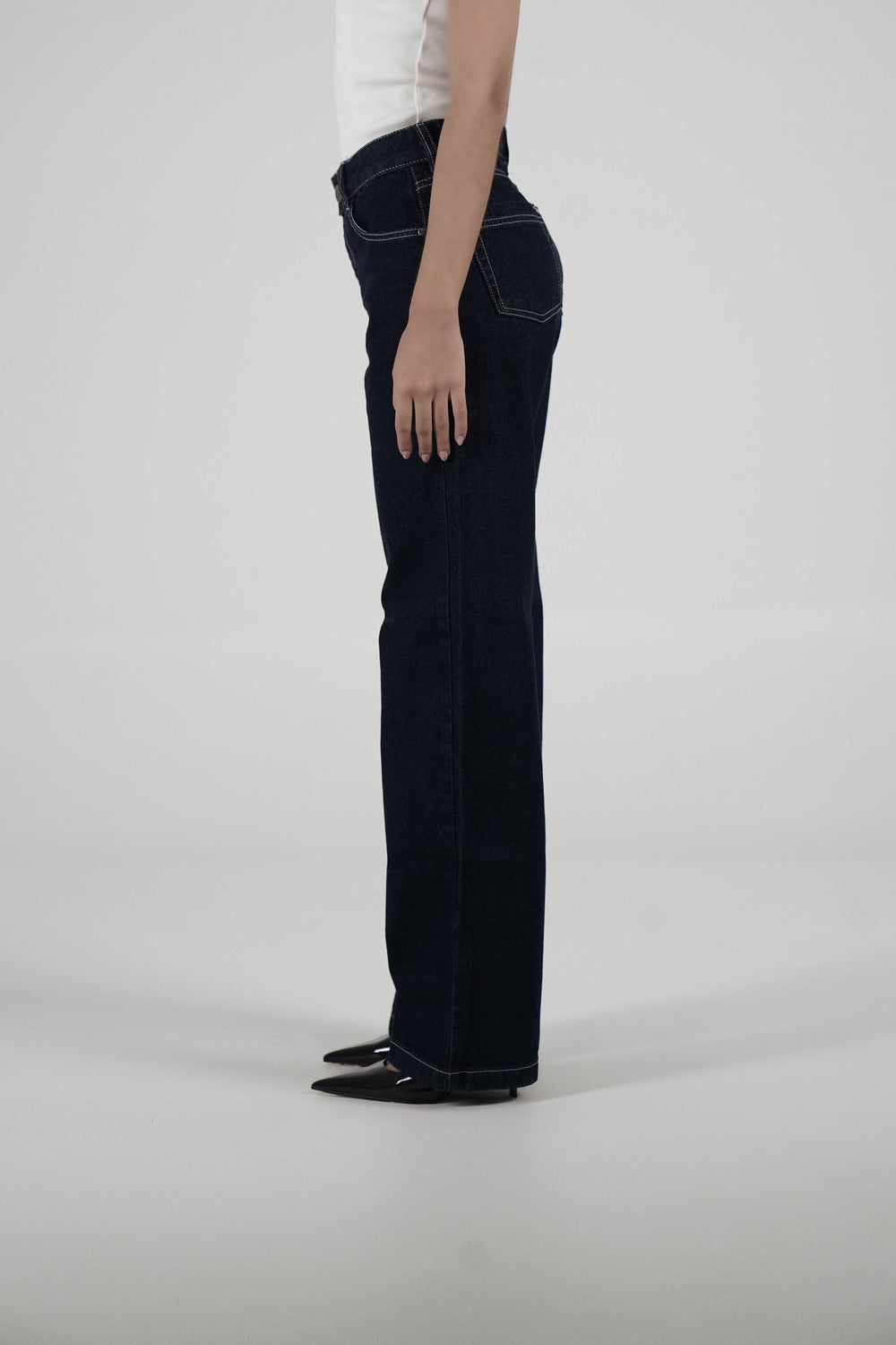 Indigo Jeans