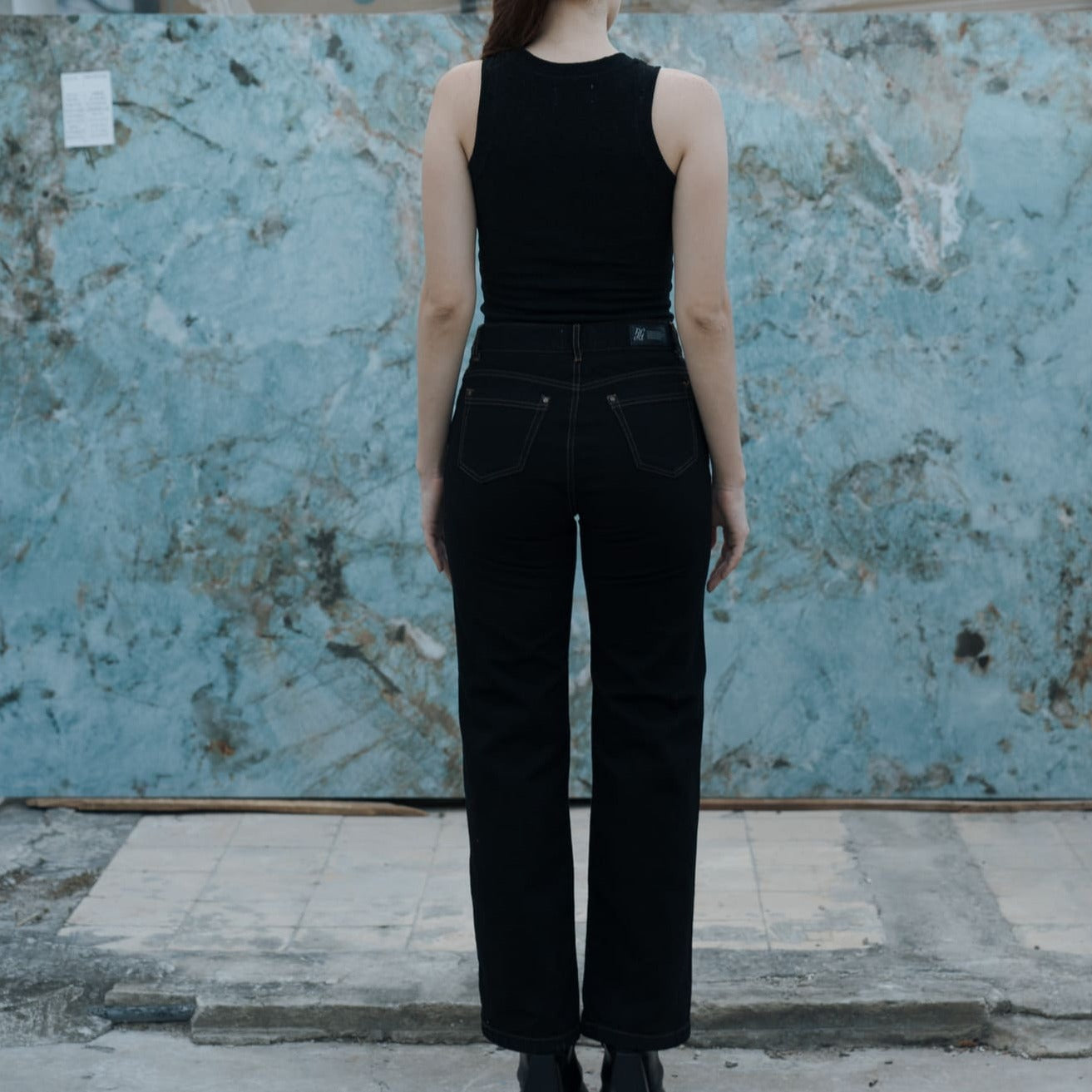 Black Criss Cross (Hilo Marrón)